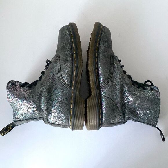 Dr. Martens 1460 Pascal Iridescent Crackle Combat Grunge Boots Gunmetal Sz 7 - Picture 4 of 11